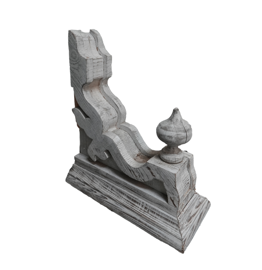 Medium White Corbel AA064