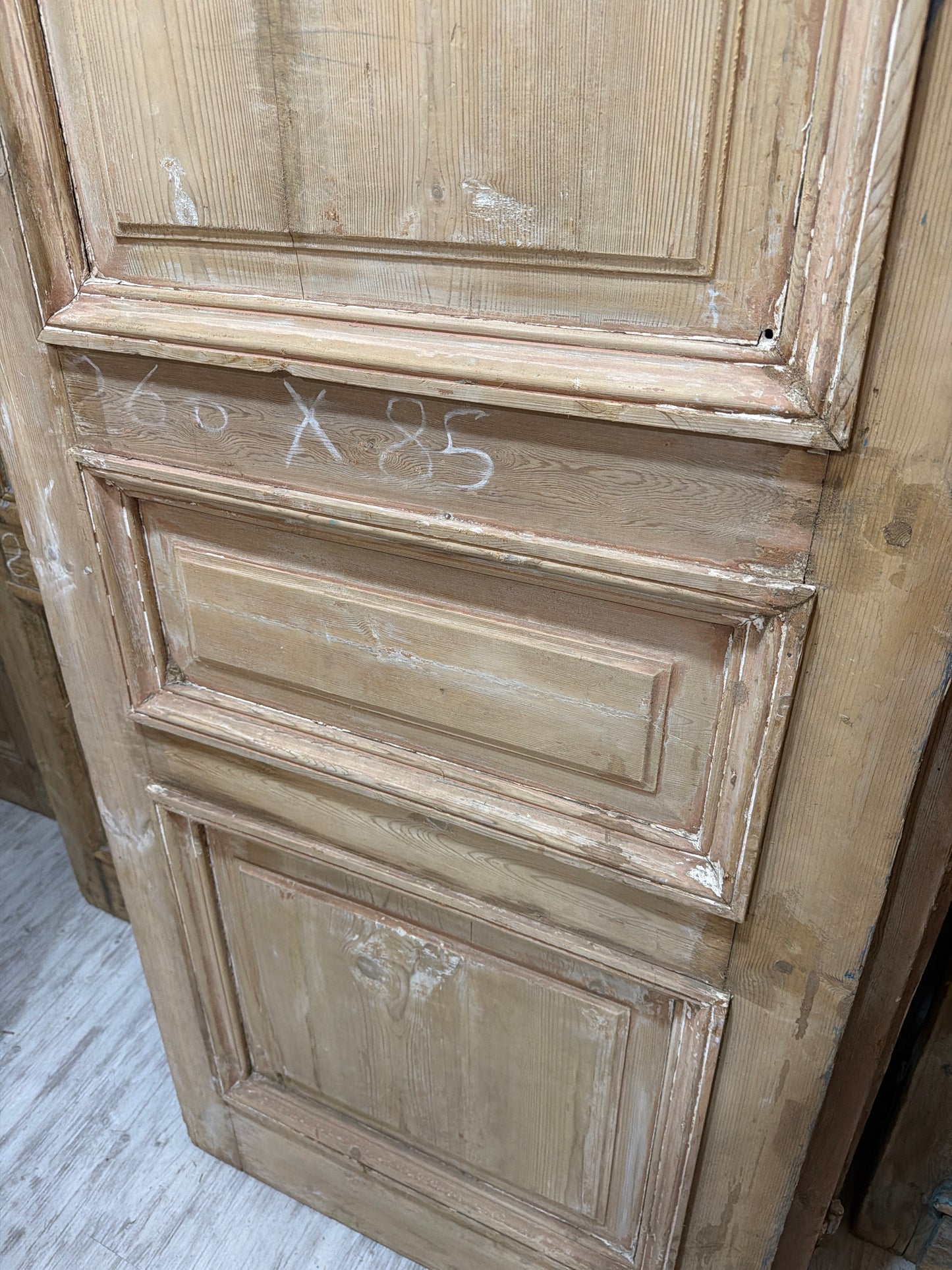 Single Raised Panel Antique Door AG101